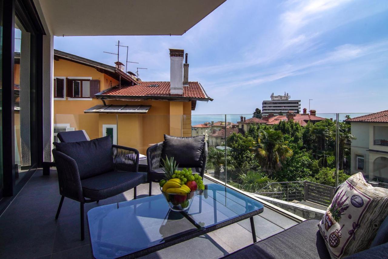 Vita, Luxury Apartments Opatija Exteriör bild